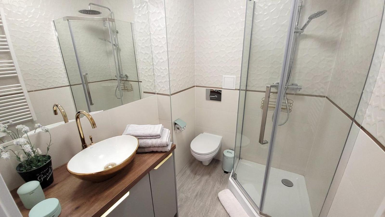 Polonia Apartments Lodz  Luaran gambar